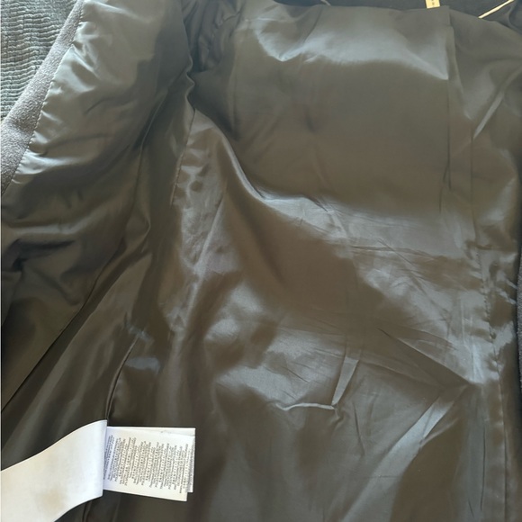 BCBG winter coat - Picture 4 of 8